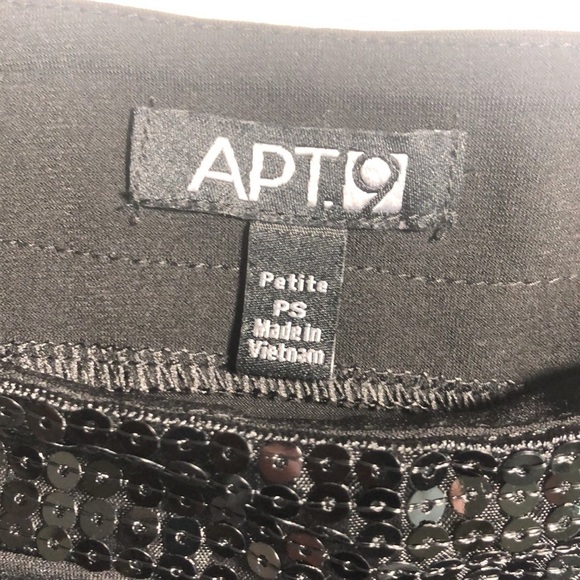 APT 9 cute black top with sequin - Picture 7 of 10